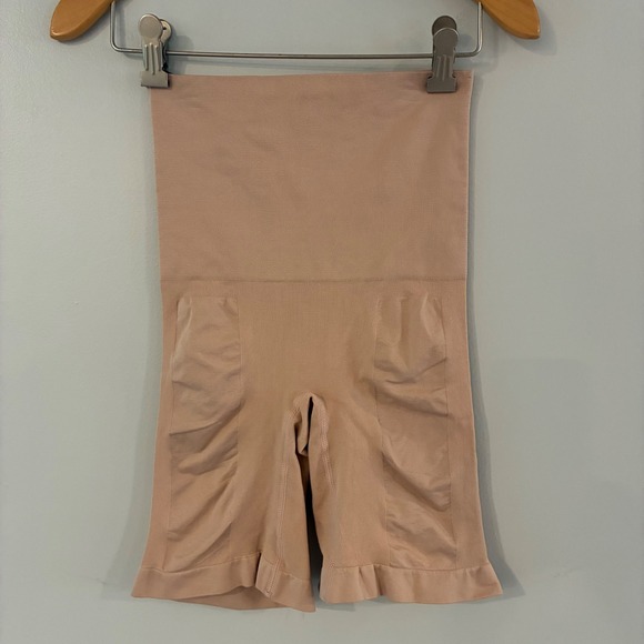 Skinnygirl Other - Skinnygirl Shapewear S Beige Smoothers & Shapers High Waist Shorts Slimming